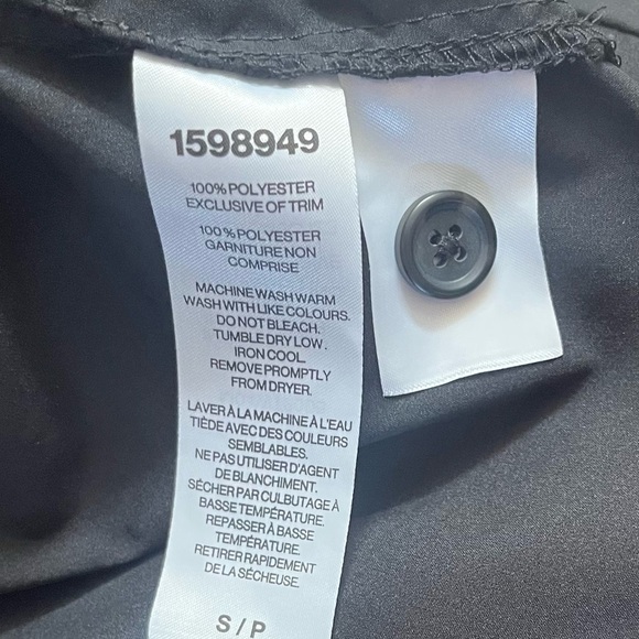 Tilley Men's Black Short Sleeve Shirt - Size Small - Picture 6 of 7